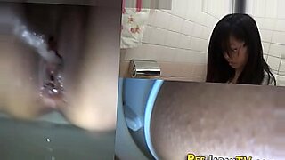 masturbation pee toilet
