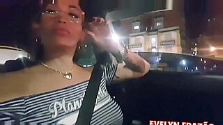 bottom teen webcam girl drills her pussy