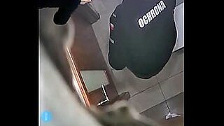public toilet pissing spycam