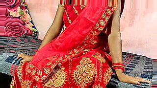 indian slim bhabhi full sexy video mms sari
