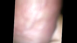 dick flash in library