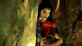 mom alura jonson