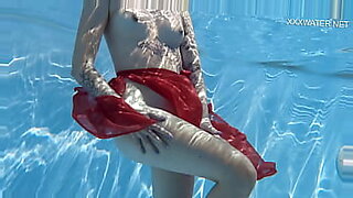 boy sex in swimming pool indian