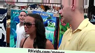 public agent pickups money