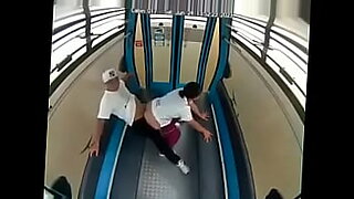 zabardasti fucking in public train