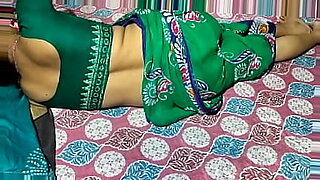 indian wife with saree get punish