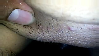gf orgasm on best friends di