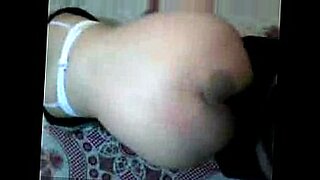 russian girl with a big ass got into doggy style for anal