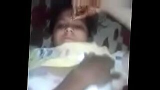 rich housewife cheats on husband with strangers cock