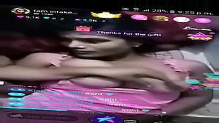 barezzar big boobs