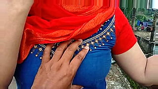 hijab romp hot muslim maid with hijab gives more than a cleaning service