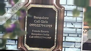 female fuck each other