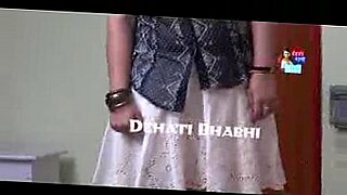 bhabhiki chudai nokarke sath