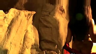 black natural beauty jasamine banks satisfies her pussy with a huge cock babes