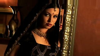 beautiful stepsister with a perfect body got stuck in a washing machine fucked her