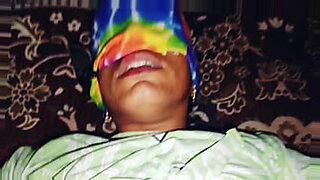তিন মেয়ের xxxx hd