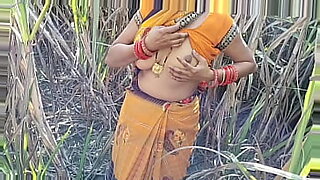 flashing outside road