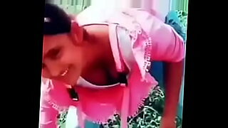indian blouse open