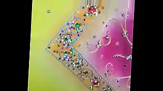 la modesta piccola desi miaz viene scopata dal vicino bianco