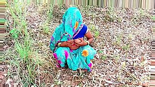 bhabi ki chut faad di