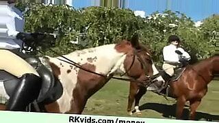 مرت ابي تخرس