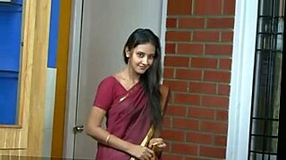 saree aunty house keeper