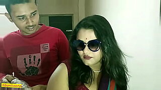bhabhi fucked with devar and electrician