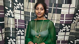 束a beautiful mature blonde with big breasts long hair and a juicy body is tired of living with her husband who began to catch sluggish with age the bitch wants to have sex every day and feel a big dick in herself but her husband cant give it to her and s