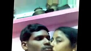 sleeping bhabi devar hot weight girl