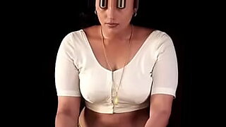 desi saree aunty bhabhi ka show