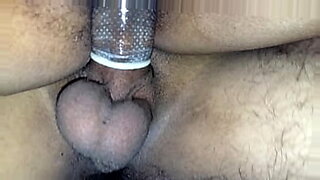 short video of penis in big buttocks