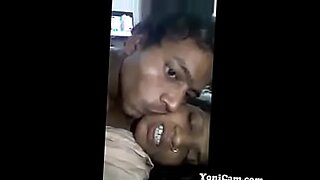 naudi nala – handyman helps hijab babe with her first time