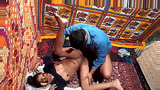 uk hot romantic beautiful kissing girl xxx faking