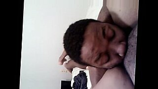 black guy eating pussy