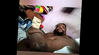 man with big cock fucking small lady