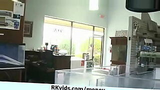 17 age boys 28 age womencom
