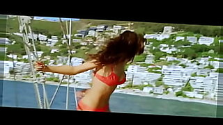 twerk in bikini hot