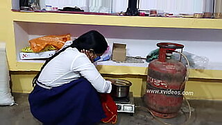 indian siya bhabhi honeymoon in train with strange passenger download free