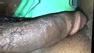 busty brunette jayden jaymes suck a massive dick