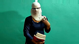 indian teachar sex student classroom
