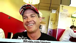 about video繝ｻ邏ｫ繝ｻ繝ｻ豈之蜑ス謗ｧhe father is no longer young and can not cope with a new wife this blonde milf needs daily sex and a man just cant fuck her so often he has to ask his son for a favor a young guy can fry his stepmother whenever he wants a blonde w