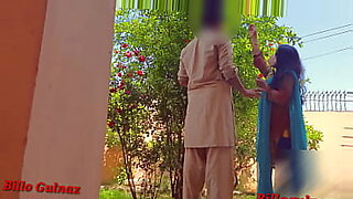 public agent ・祉ヮ・b・ar sex with a beautiful blonde fucking pretty blonde in the car in casual sex video without a condom car sex with naughty giving pussy on all fours in the car and the guy getting in without
