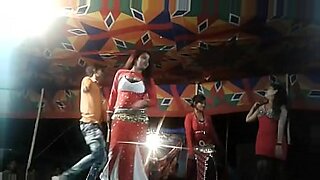 girls एक्स्क्स
